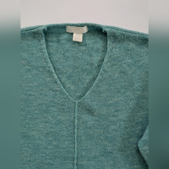 Warm & Cozy Pullover V-Neck Sweater - Picture 5 of 7